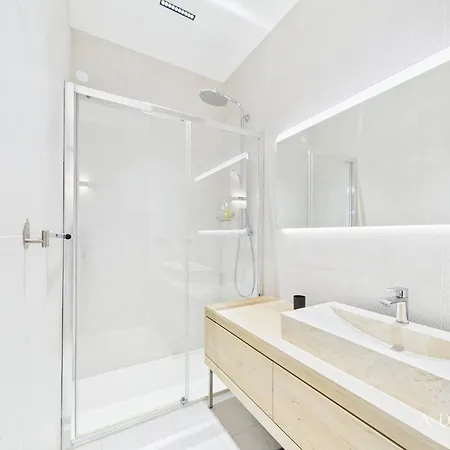 Luxueux Avec Piscine, Sauna Et Parking A La Rosiere Pour 10 Personnes - Fr-1-398-633 Alpstuga Montvalezan