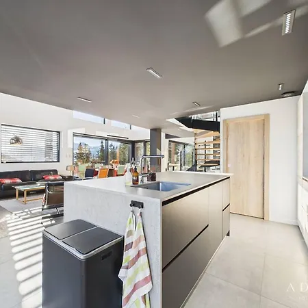 Luxueux Avec Piscine, Sauna Et Parking A La Rosiere Pour 10 Personnes - Fr-1-398-633 Montvalezan